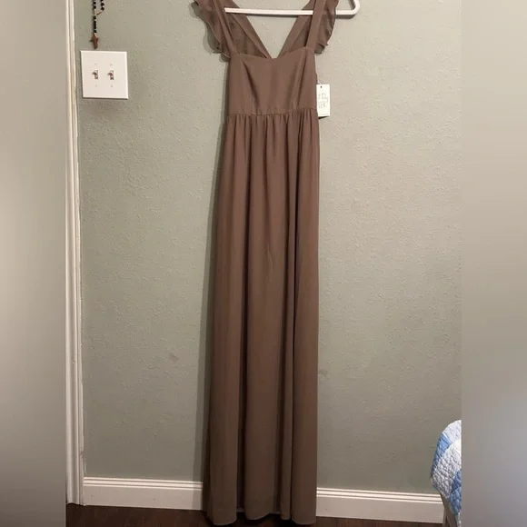 NWT Show Me Your Mumu June Maxi Dress Ruffle Straps Dune Chiffon Tan Brown